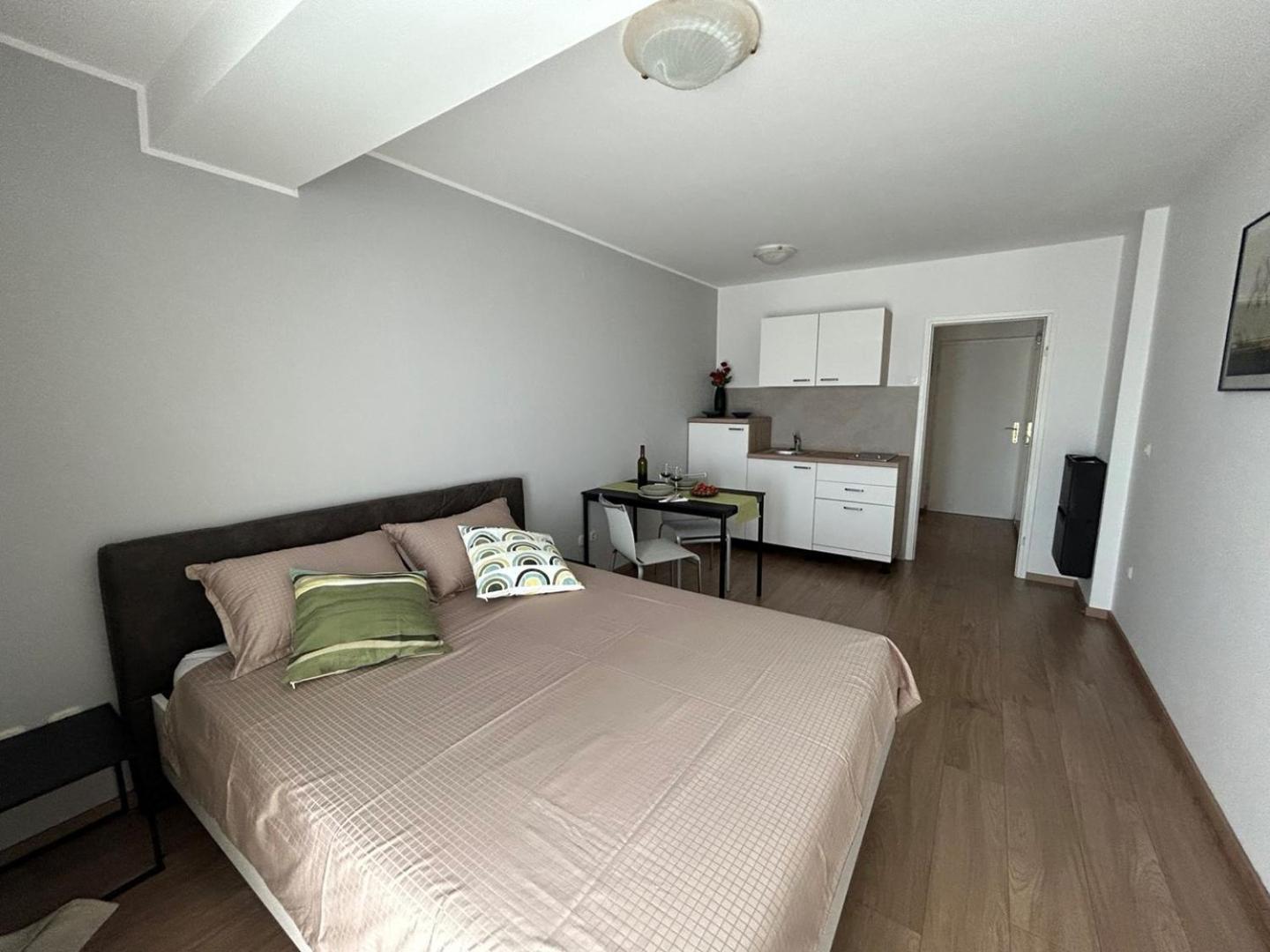 Gorgeous Biserka Apartment Near The Sea Rabac Exterior photo